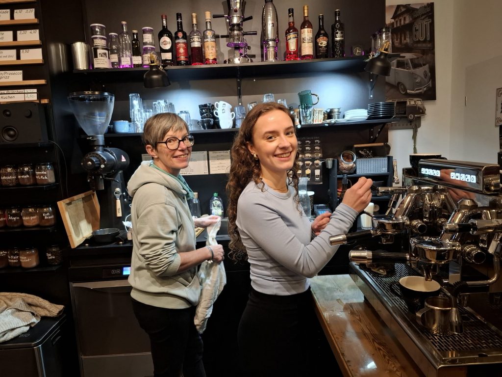 Blick in den Kassenbereich im Unverpackt und Gut Bückeburg